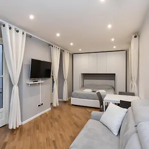 5 Nirone Center Appartement Milan